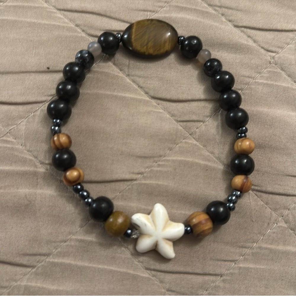 Black and Brown Beaded anklet with shell bead 808 beads